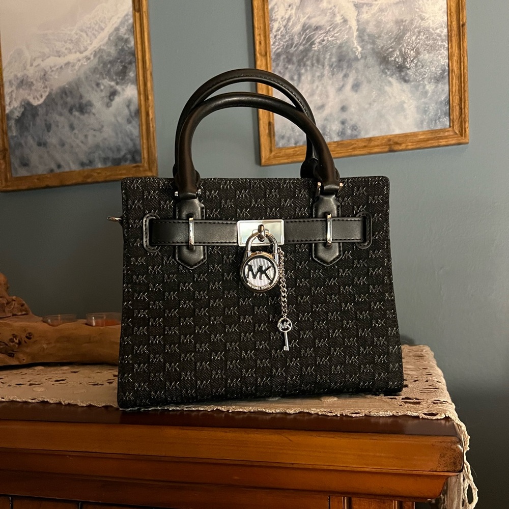 Michael Kors crossbody / satchel bag